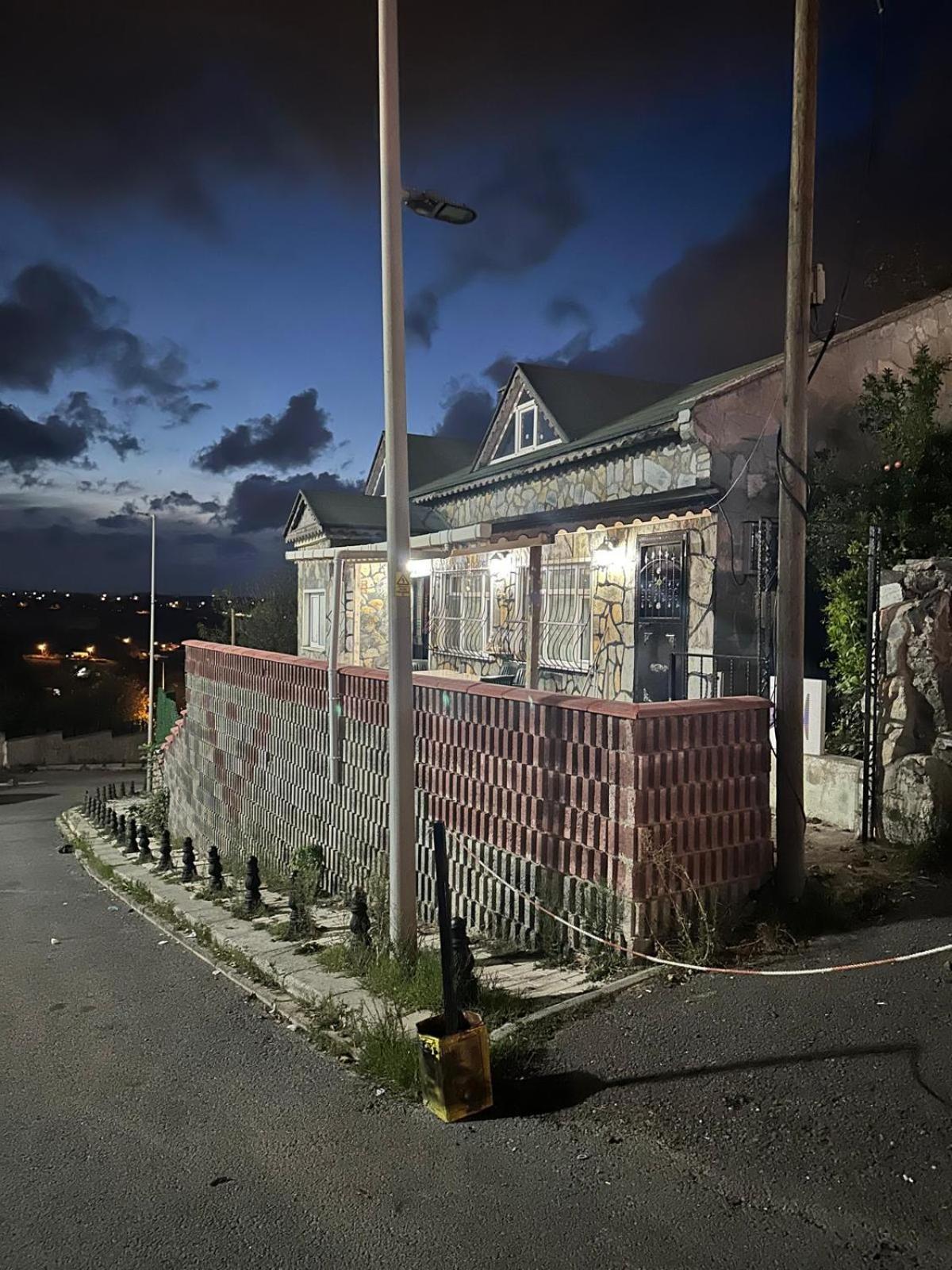 Pilot Hotel 2 Tayakadin Kültér fotó